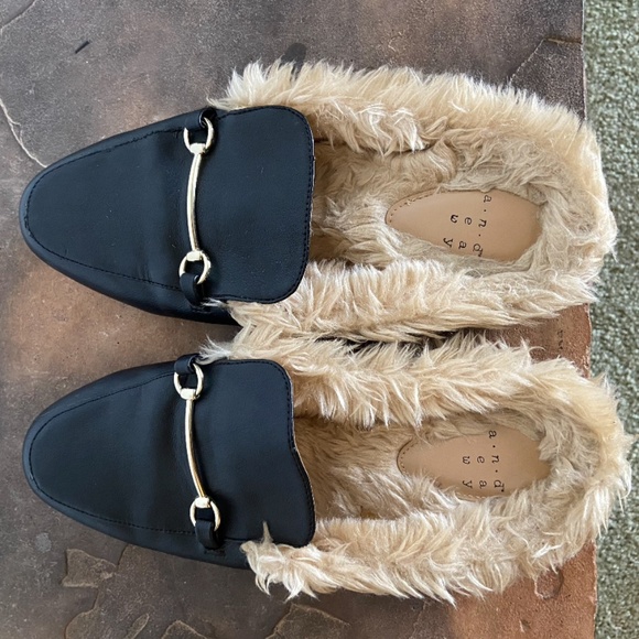 a new day Shoes - Black Fur Lined Leather Slip On Mules